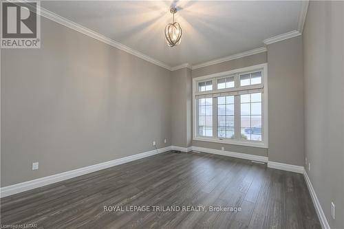 2452 Red Thorne Avenue, London, ON - Indoor Photo Showing Other Room