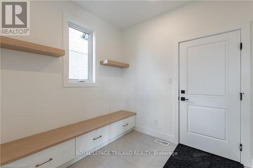 53 Briscoe Crescent, Strathroy-Caradoc, ON - Indoor Photo Showing Other Room