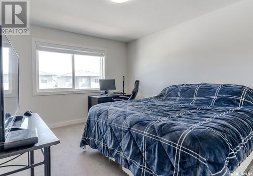 223 Skopik Crescent, Saskatoon, SK - Indoor Photo Showing Bedroom