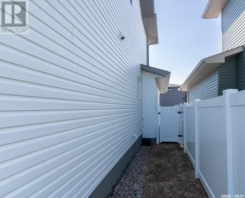 223 Skopik Crescent, Saskatoon, SK - Outdoor With Exterior