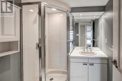 307 - 251 Queens Quay W, Toronto, ON - Indoor Photo Showing Bathroom