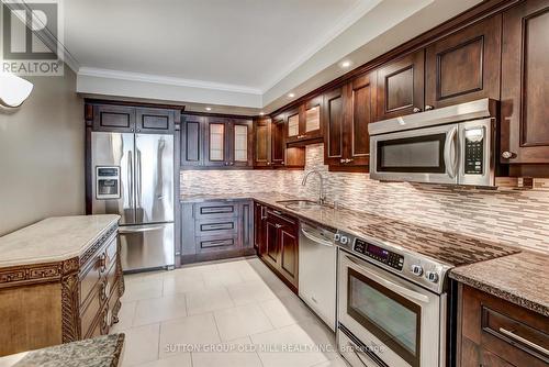 307 - 251 Queens Quay W, Toronto, ON - Indoor Photo Showing Kitchen With Upgraded Kitchen