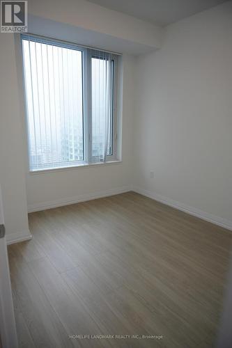 3318 - 50 Dunfield Avenue, Toronto, ON - Indoor Photo Showing Other Room