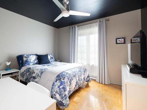 Chambre Ã Â coucher - 2273 Rue Des Arlequins, Vaudreuil-Dorion, QC - Indoor Photo Showing Bedroom