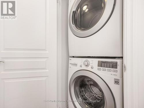 719 - 10 Delisle Avenue, Toronto, ON - Indoor Photo Showing Laundry Room