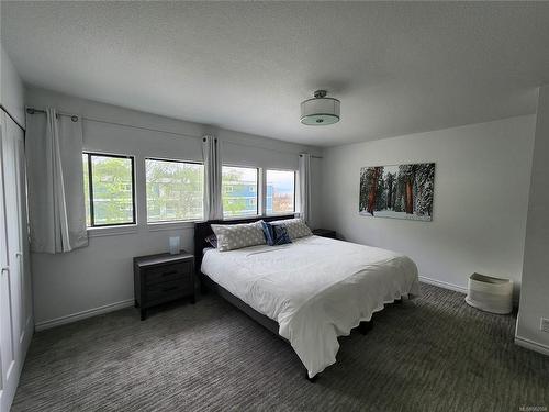 10-8805 Central St, Port Hardy, BC - Indoor Photo Showing Bedroom