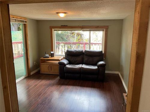 143 Comiaken Ave, Lake Cowichan, BC - Indoor Photo Showing Other Room