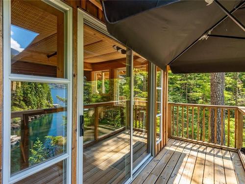 42 Baikie Dr, Campbell River, BC - Outdoor With Deck Patio Veranda With Exterior