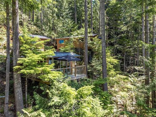 42 Baikie Dr, Campbell River, BC - Outdoor