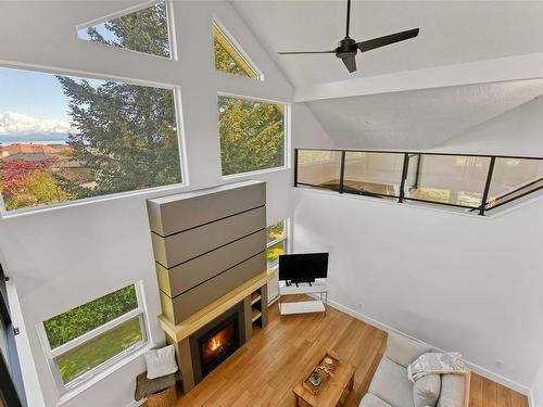 11-1935 Capelin Pl, Comox, BC - Indoor With Fireplace
