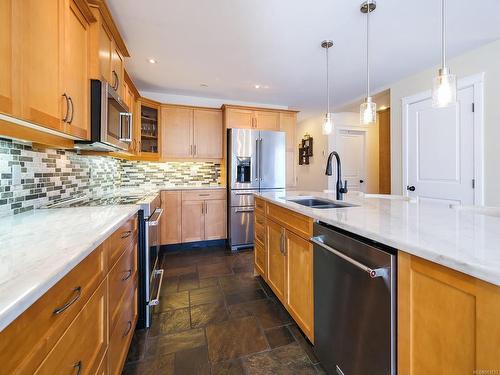 243 North Shore Rd, Lake Cowichan, BC - Indoor Photo Showing Kitchen With Double Sink With Upgraded Kitchen