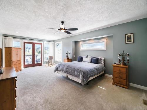 243 North Shore Rd, Lake Cowichan, BC - Indoor Photo Showing Bedroom