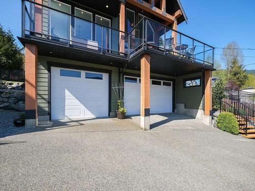 243 North Shore Rd, Lake Cowichan, BC - Outdoor With Balcony