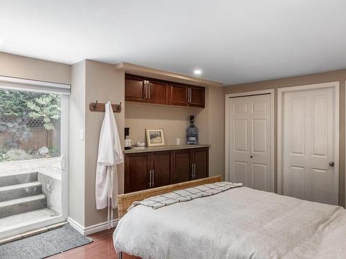 3808 Cardie Crt, Saanich, BC - Indoor Photo Showing Bedroom