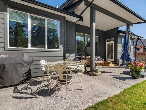 715 Salmonberry St, Campbell River, BC - Outdoor With Deck Patio Veranda