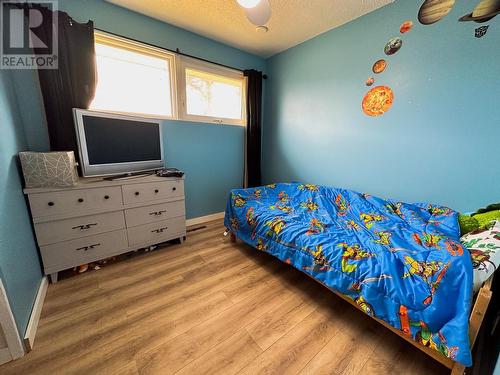 9225 6 Street, Dawson Creek, BC - Indoor Photo Showing Bedroom