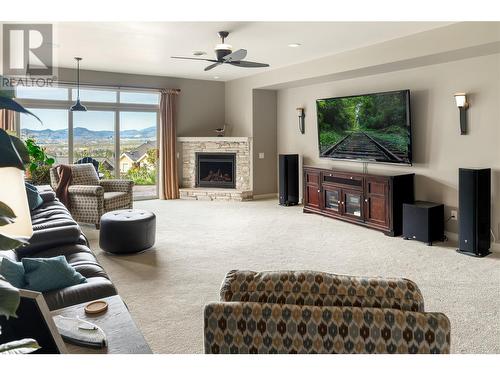 605 Almandine Court, Kelowna, BC - Indoor Photo Showing Living Room With Fireplace