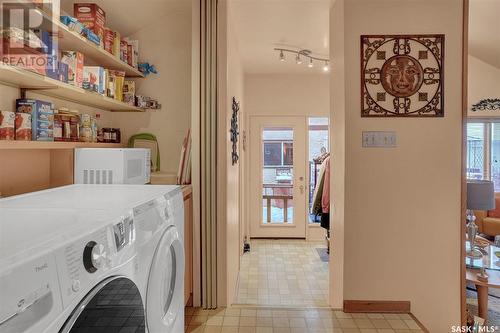 2945 Rae Street, Regina, SK - Indoor Photo Showing Laundry Room