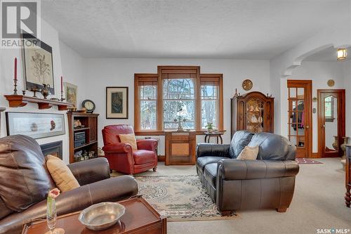 2945 Rae Street, Regina, SK - Indoor Photo Showing Living Room With Fireplace
