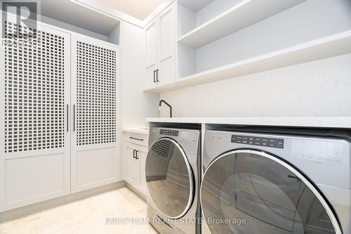124 Farm Gate Road, Blue Mountains, ON - Indoor Photo Showing Laundry Room