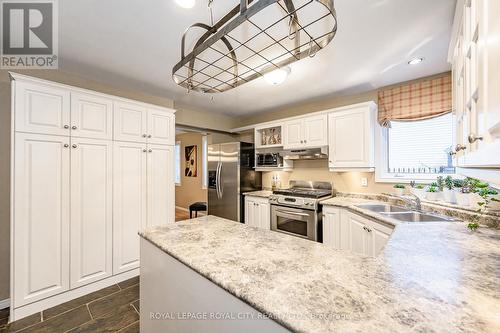 42 Peartree Crescent, Guelph, ON - Indoor Photo Showing Kitchen With Double Sink