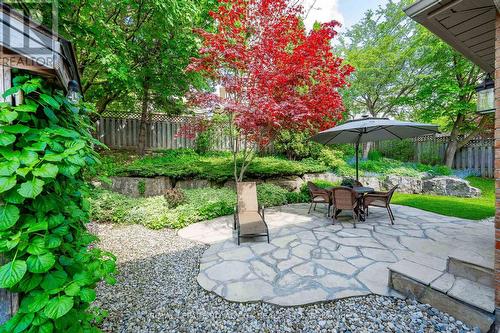 42 Peartree Crescent, Guelph, ON - Outdoor