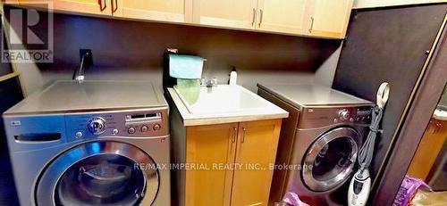 58 Cole Crescent, Niagara-On-The-Lake, ON - Indoor Photo Showing Laundry Room