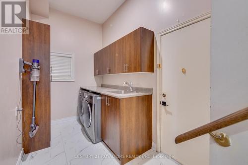 1123 Woodward Avenue, Milton, ON - Indoor Photo Showing Laundry Room