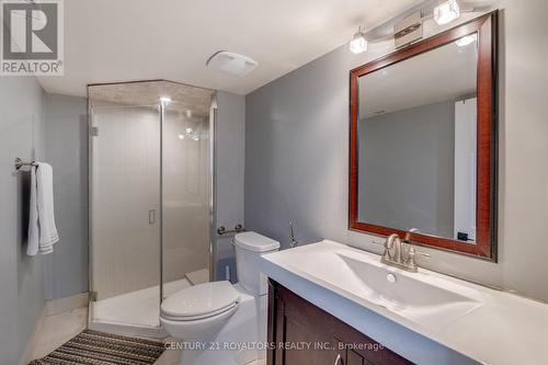 1123 Woodward Avenue, Milton, ON - Indoor Photo Showing Bathroom