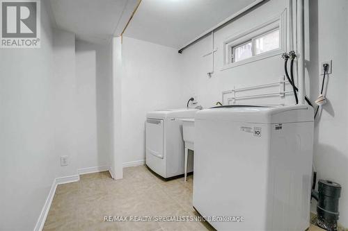 22 Applegrove Court, Brampton, ON - Indoor Photo Showing Laundry Room