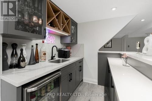 27 Petworth Road, Brampton, ON - Indoor Photo Showing Kitchen