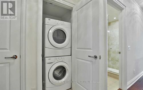 219 - 11 Bronte Road, Oakville, ON - Indoor Photo Showing Laundry Room