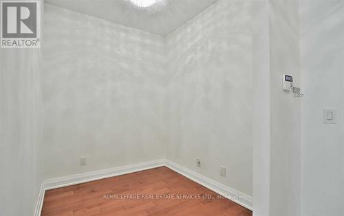 219 - 11 Bronte Road, Oakville, ON - Indoor Photo Showing Other Room