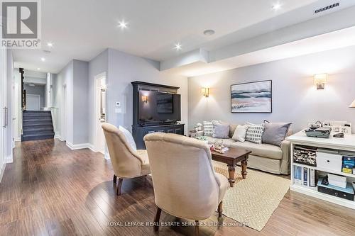 221 Beta Street, Toronto, ON - Indoor Photo Showing Living Room