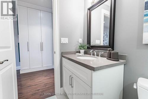 221 Beta Street, Toronto, ON - Indoor Photo Showing Bathroom