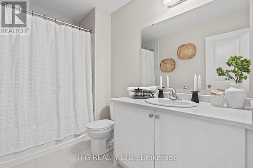 50 Broome Avenue, Clarington, ON - Indoor Photo Showing Bathroom