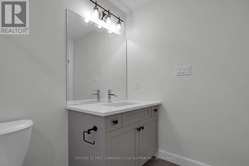 67 - 2700 Buroak Drive, London, ON - Indoor Photo Showing Bathroom