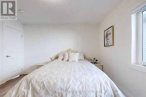 145 Westfield Drive, Whitby, ON - Indoor Photo Showing Bedroom