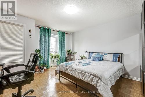 18 Gower Street, Toronto, ON - Indoor Photo Showing Bedroom