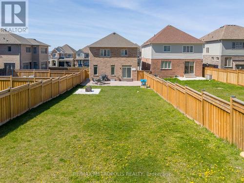 23 Atkinson Crescent, New Tecumseth, ON - Outdoor With Backyard With Exterior