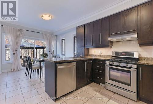 54 Bentoak Crescent, Vaughan, ON - Indoor Photo Showing Kitchen With Stainless Steel Kitchen
