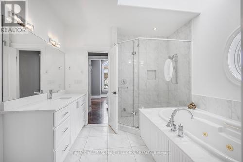 16 Bridle Trail, Springwater, ON - Indoor Photo Showing Bathroom