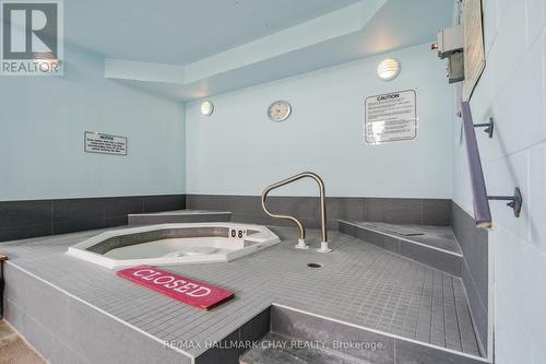 807 - 75 Ellen Street, Barrie, ON - Indoor Photo Showing Bathroom