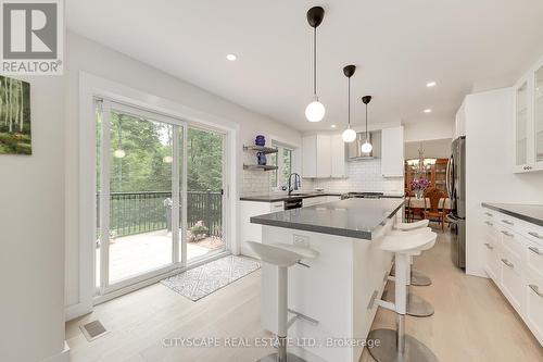 77 Polish Avenue, Penetanguishene, ON - Indoor Photo Showing Kitchen With Upgraded Kitchen