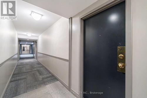 702 - 265 Enfield Place, Mississauga, ON - Indoor Photo Showing Other Room