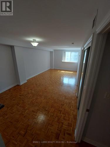 301 - 1401 Dupont Street, Toronto, ON - Indoor Photo Showing Other Room