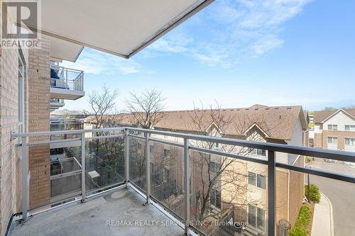 428 - 650 Lawrence Avenue W, Toronto, ON - Outdoor With Balcony With Exterior