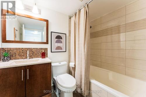 313 - 10 Queens Quay W, Toronto, ON - Indoor Photo Showing Bathroom