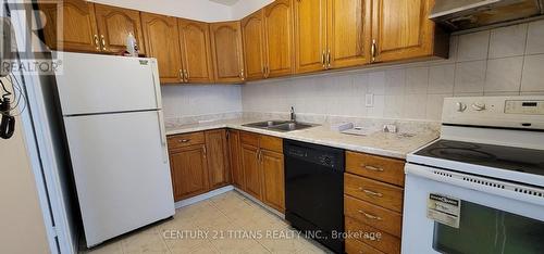 504 - 1 Massey Square, Toronto, ON - Indoor Photo Showing Kitchen With Double Sink