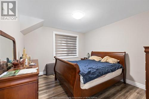 5759 5Th Concession Road, Essex, ON - Indoor Photo Showing Bedroom